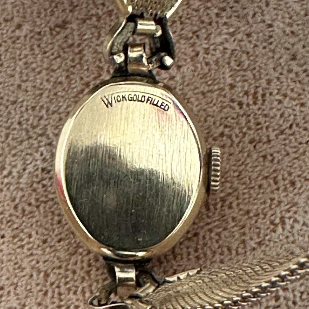 Elgin Ladies Cocktail Watch - Picture 5 of 5